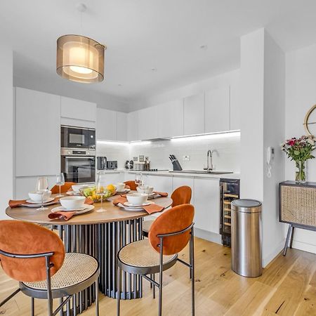 Luxurious & Glamorous Centrally Located 2 Bedroom 2 Bathroom Apartment - Central Birmingham - Secure Parking - Netflix מראה חיצוני תמונה