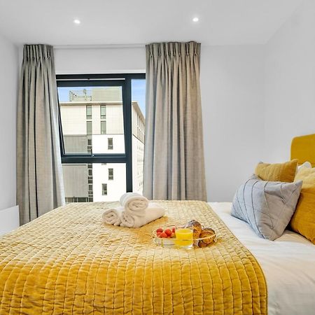 Luxurious & Glamorous Centrally Located 2 Bedroom 2 Bathroom Apartment - Central Birmingham - Secure Parking - Netflix מראה חיצוני תמונה