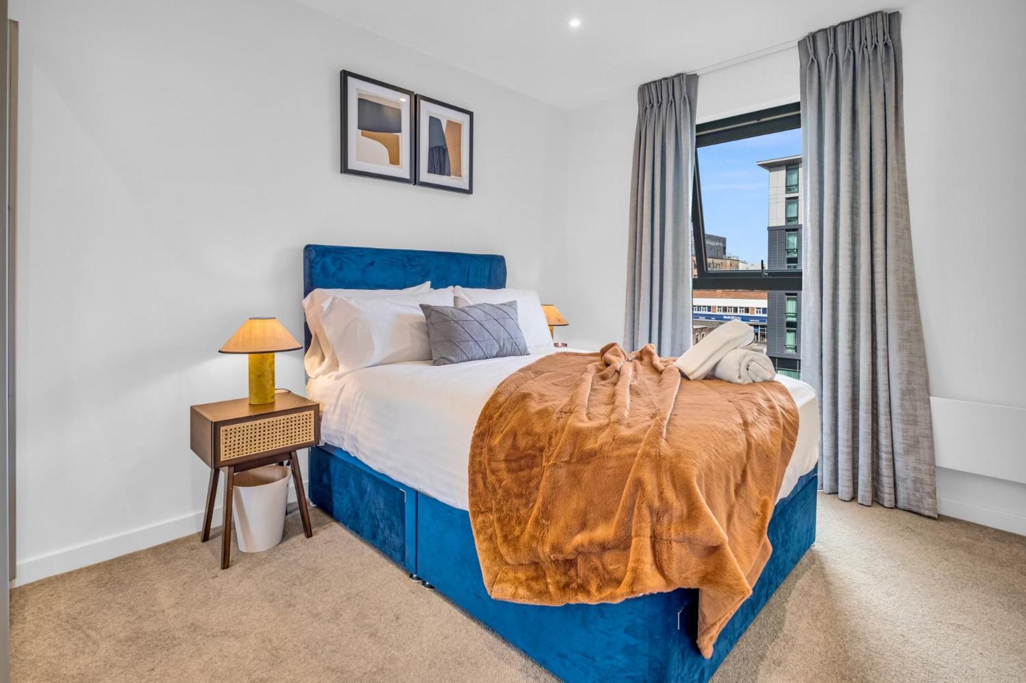 Luxurious & Glamorous Centrally Located 2 Bedroom 2 Bathroom Apartment - Central Birmingham - Secure Parking - Netflix מראה חיצוני תמונה