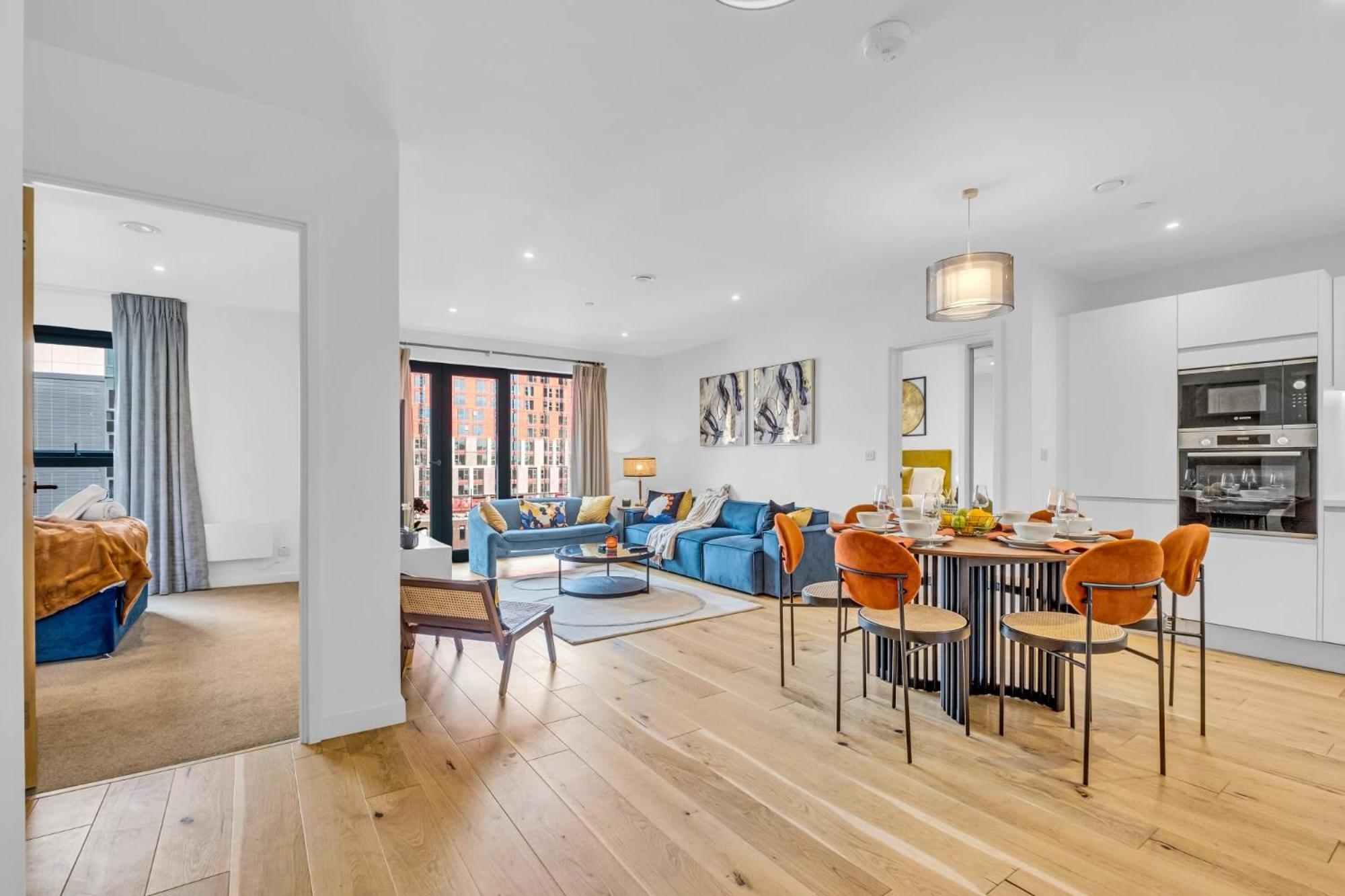 Luxurious & Glamorous Centrally Located 2 Bedroom 2 Bathroom Apartment - Central Birmingham - Secure Parking - Netflix מראה חיצוני תמונה