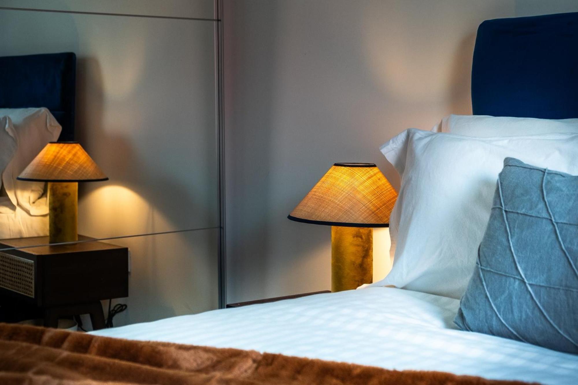 Luxurious & Glamorous Centrally Located 2 Bedroom 2 Bathroom Apartment - Central Birmingham - Secure Parking - Netflix מראה חיצוני תמונה