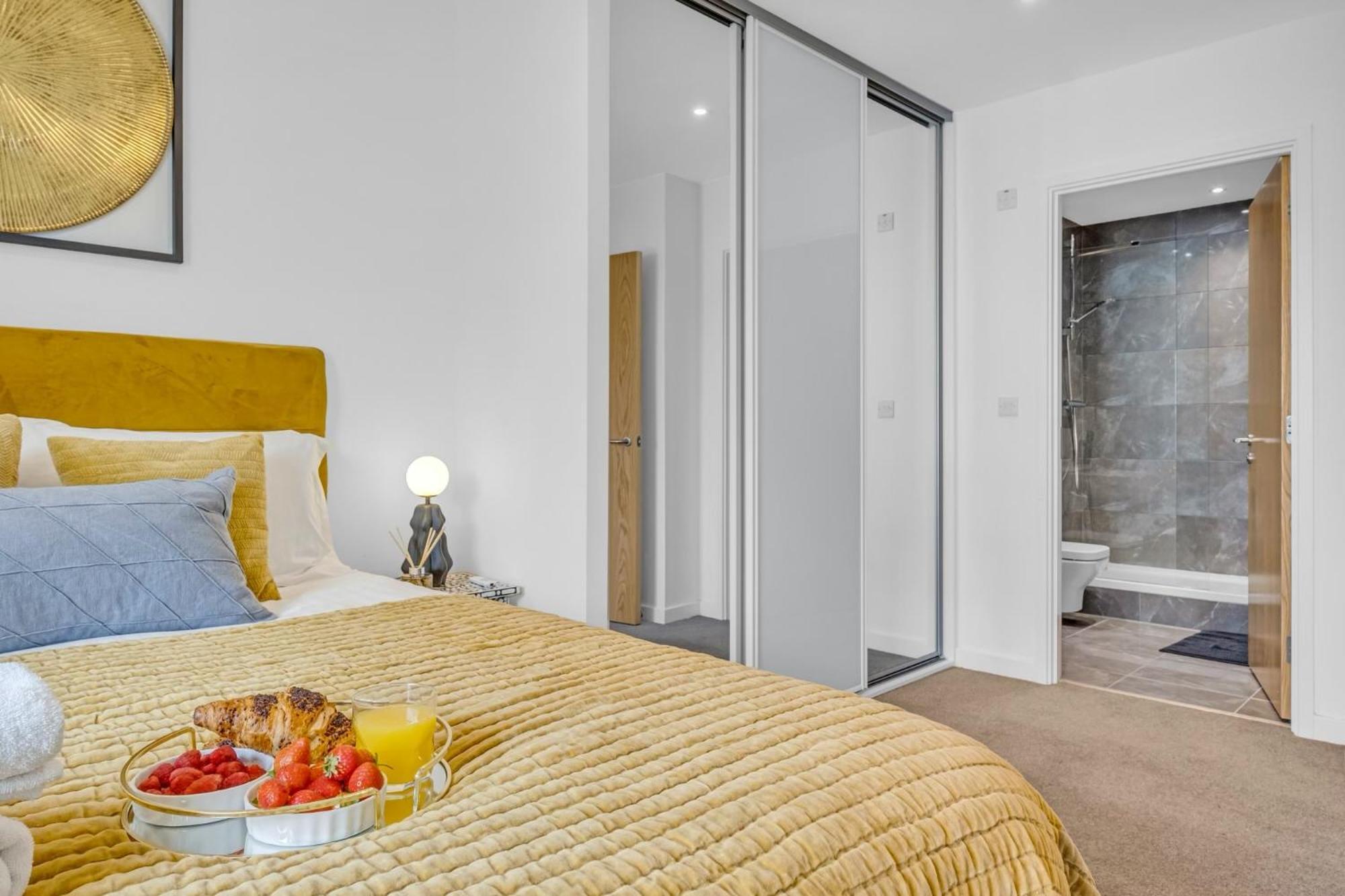 Luxurious & Glamorous Centrally Located 2 Bedroom 2 Bathroom Apartment - Central Birmingham - Secure Parking - Netflix מראה חיצוני תמונה